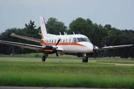O avião que nos esperava na pista de Cacoal