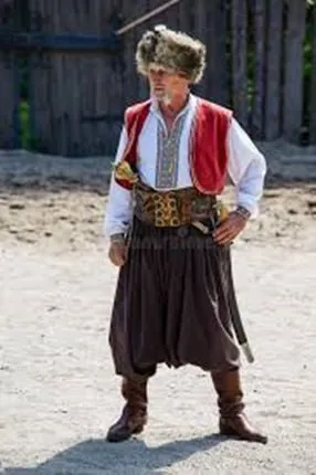 Cossaco ucraniano em trajes tradicionais